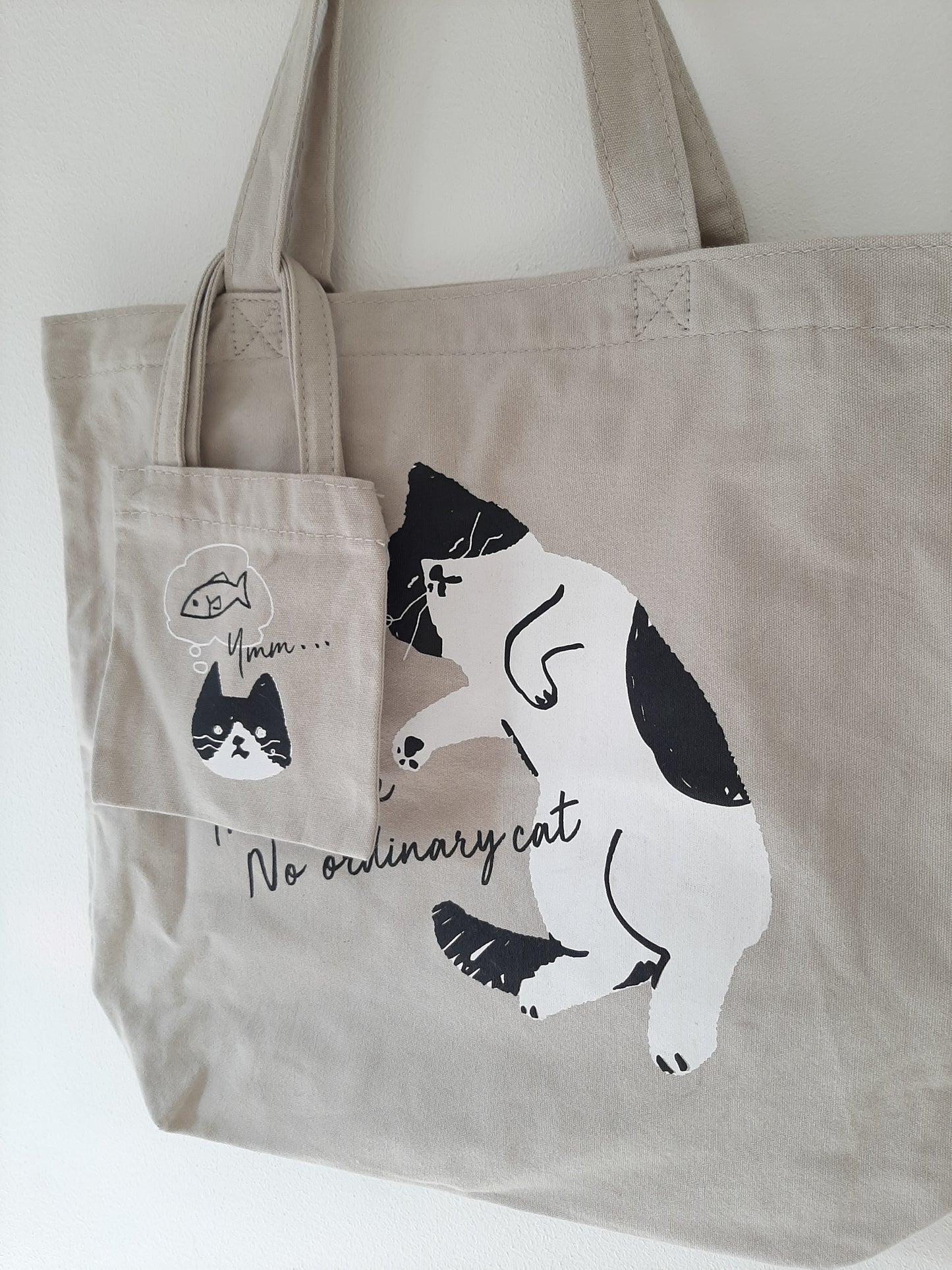 Tote bag beige imprimé chat noir et blanc + mini sac