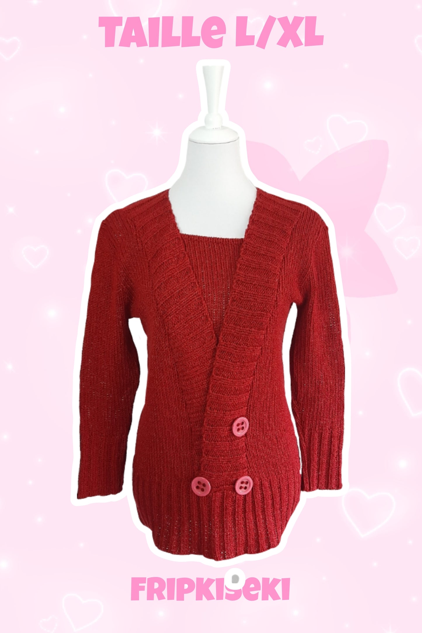 Pull en tricot rouge avec gros boutons