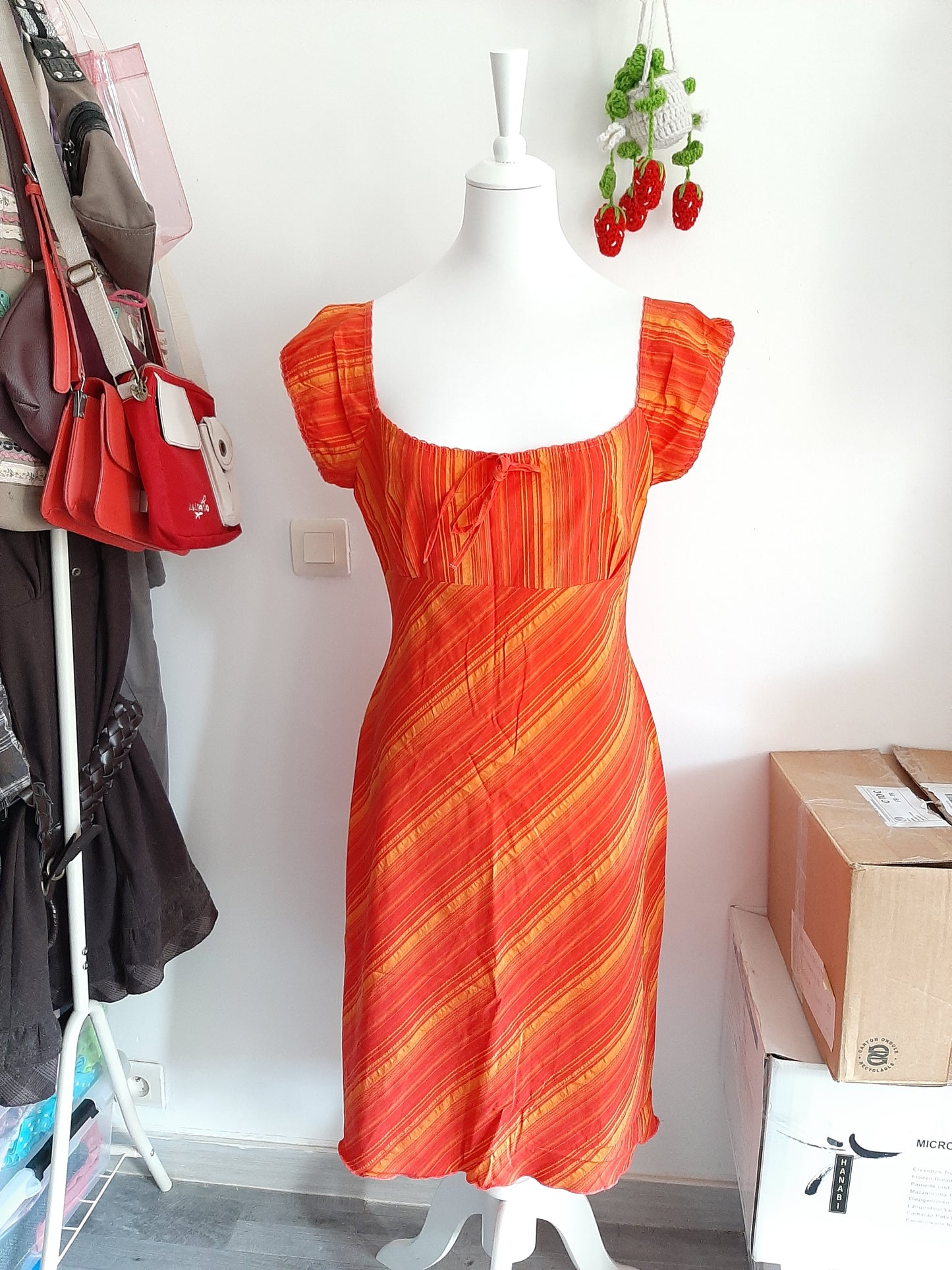 Robe à rayure orange