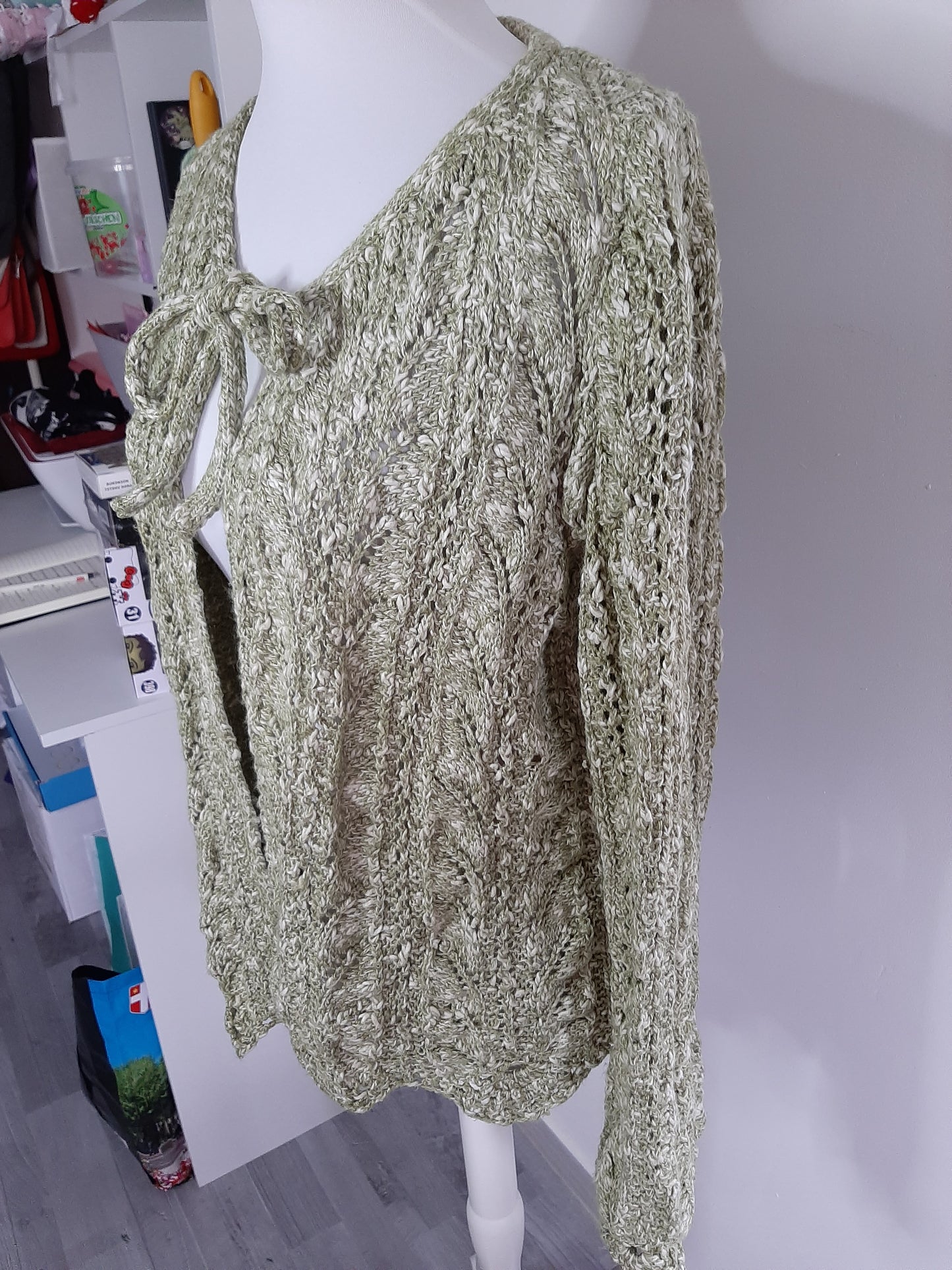 Cardigan en tricot vert