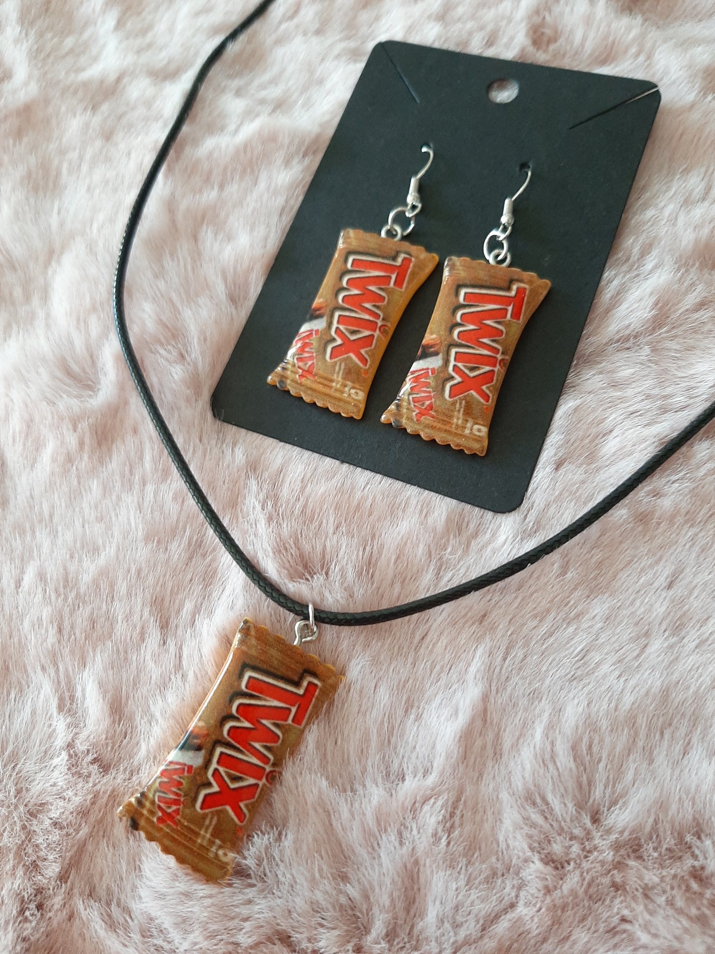 Ensemble bijoux Collier et boucles d'oreilles Twix