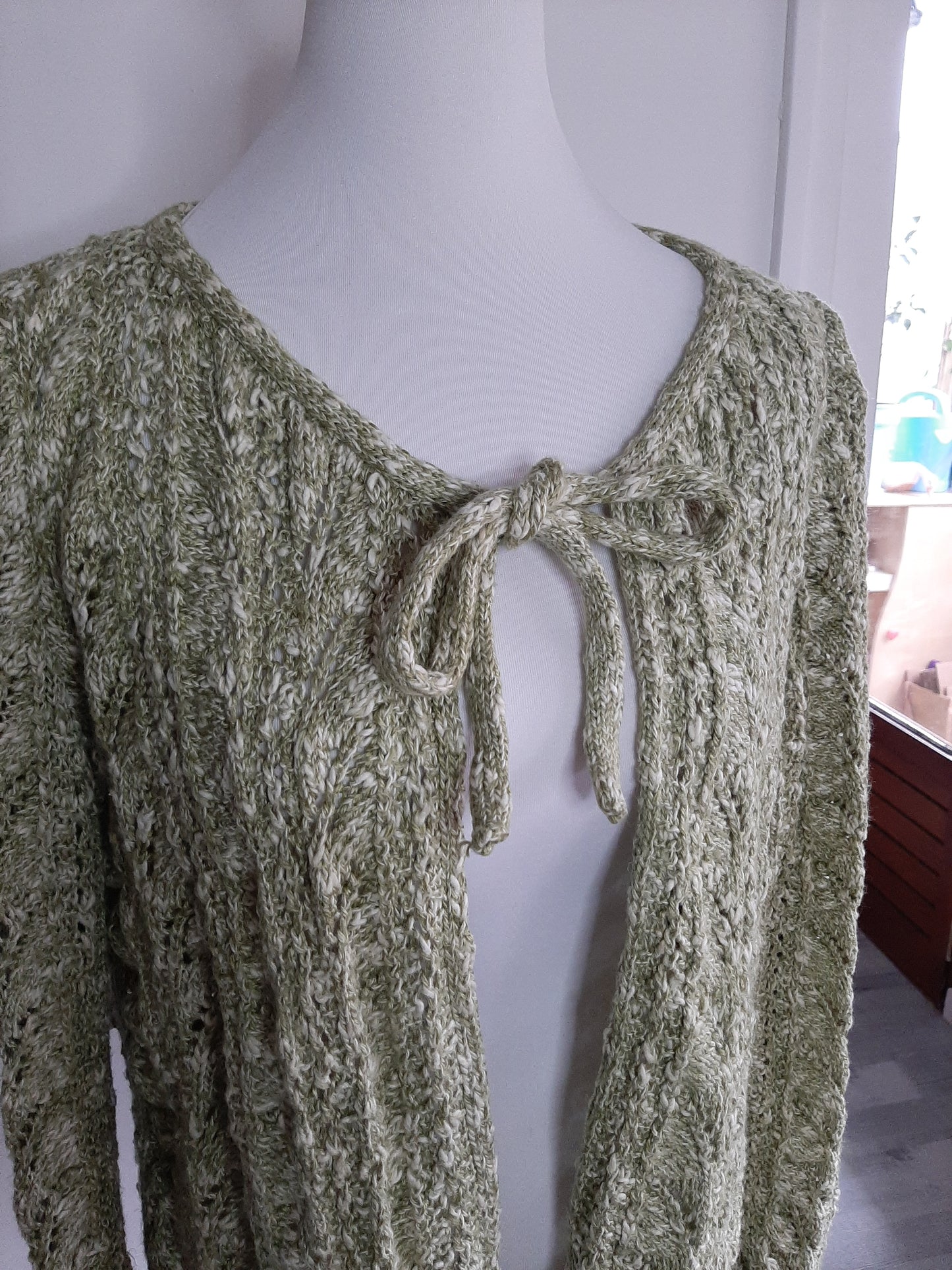 Cardigan en tricot vert